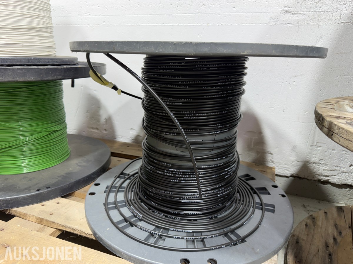 6 STK kabeltrommel Fiberkabler på kabeltromler – OFS Optical Cable ADSS