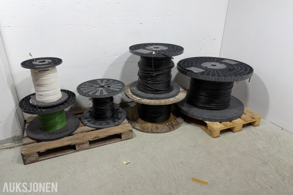 6 STK kabeltrommel Fiberkabler på kabeltromler – OFS Optical Cable ADSS