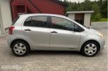 2006 Toyota Yaris 1.4 90hk diesel Reparasjonsobjekt Nokian Hakka piggfrie vinterdekk