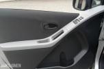 2006 Toyota Yaris 1.4 90hk diesel Reparasjonsobjekt Nokian Hakka piggfrie vinterdekk