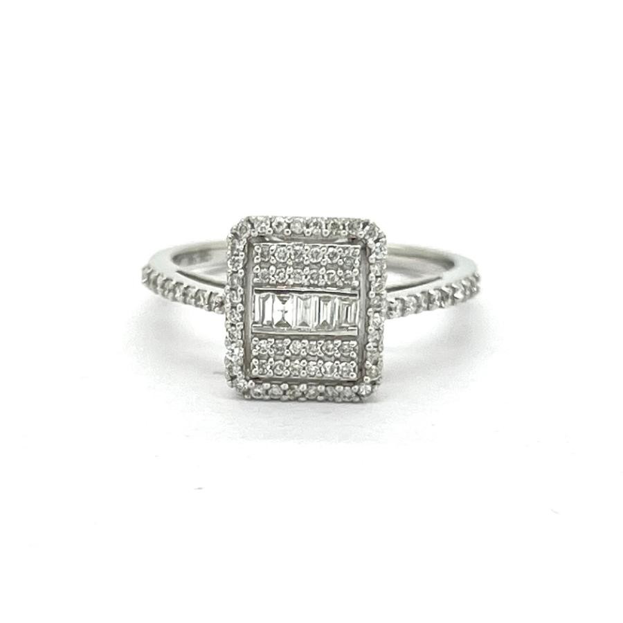 Diamantring med 0.30ct TW/VS diamanter. Norsk diamantsertifikat. Verdi 25.000,-