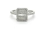 Diamantring med 0.30ct TW/VS diamanter. Norsk diamantsertifikat. Verdi 25.000,-
