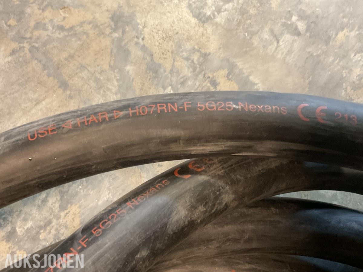 125A SKJØTEKABEL GUMMIKABEL 400V RØD, ca 5,5 m