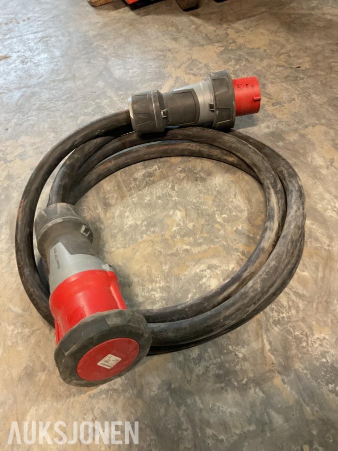 125A SKJØTEKABEL GUMMIKABEL 400V RØD, ca 5,5 m
