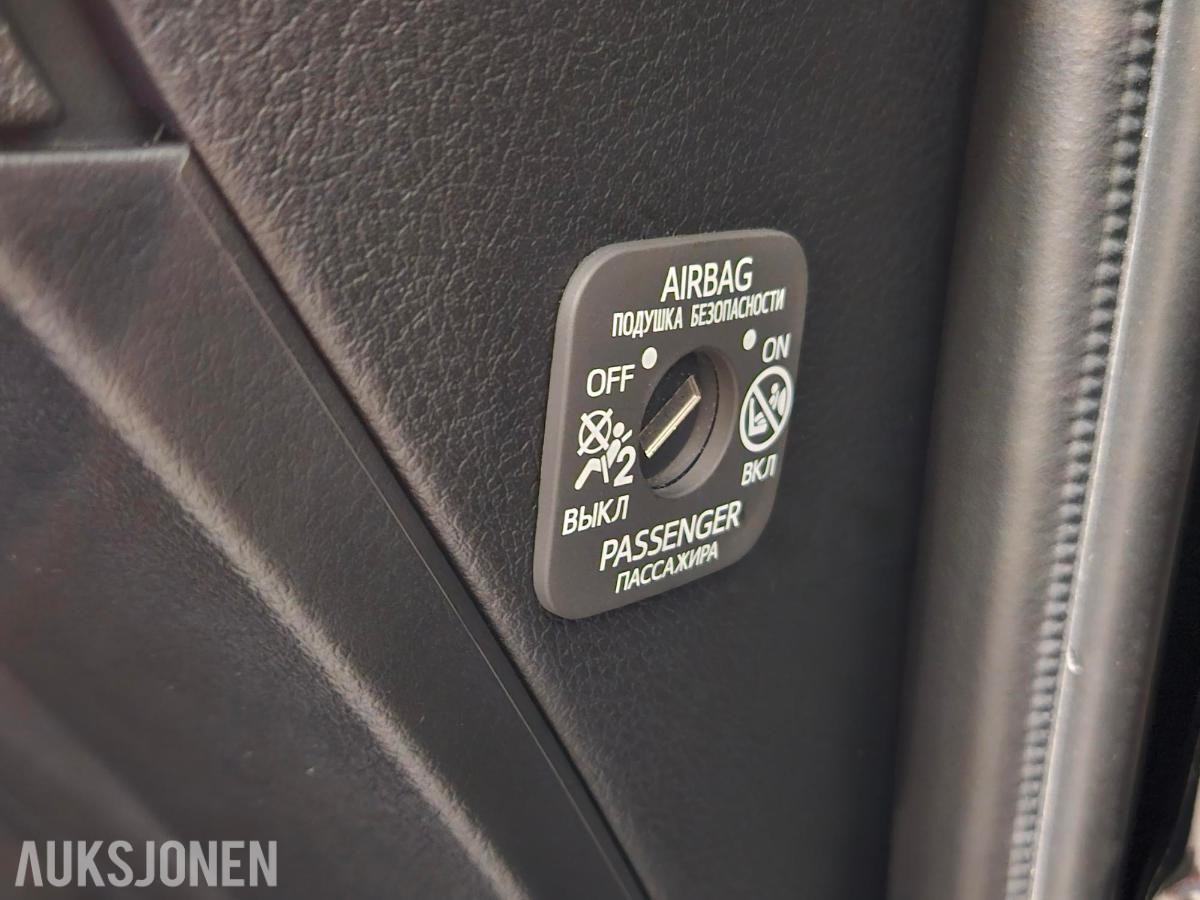 2026 TOYOTA HILUX GR SPORT 204 HK 4X4 AUTOMAT 9000KM