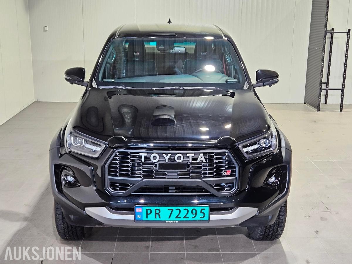 2026 TOYOTA HILUX GR SPORT 204 HK 4X4 AUTOMAT 9000KM