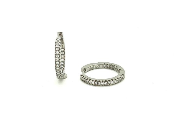 0.50ct TW/VS diamantøreringer i hvitt gull. Norsk Diamantsertifikat. Verdi 44.000,-