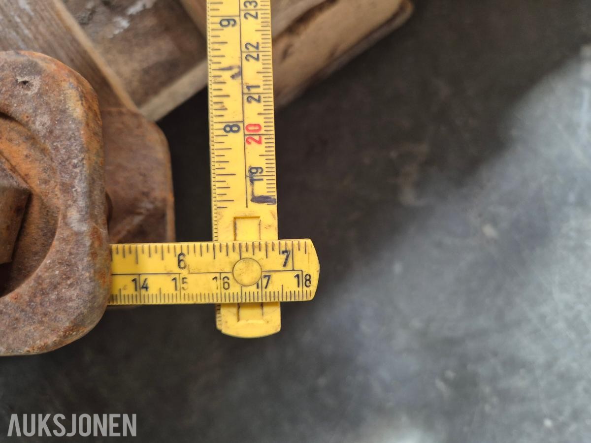 Tenner til Arden betongtygger / betongknuser