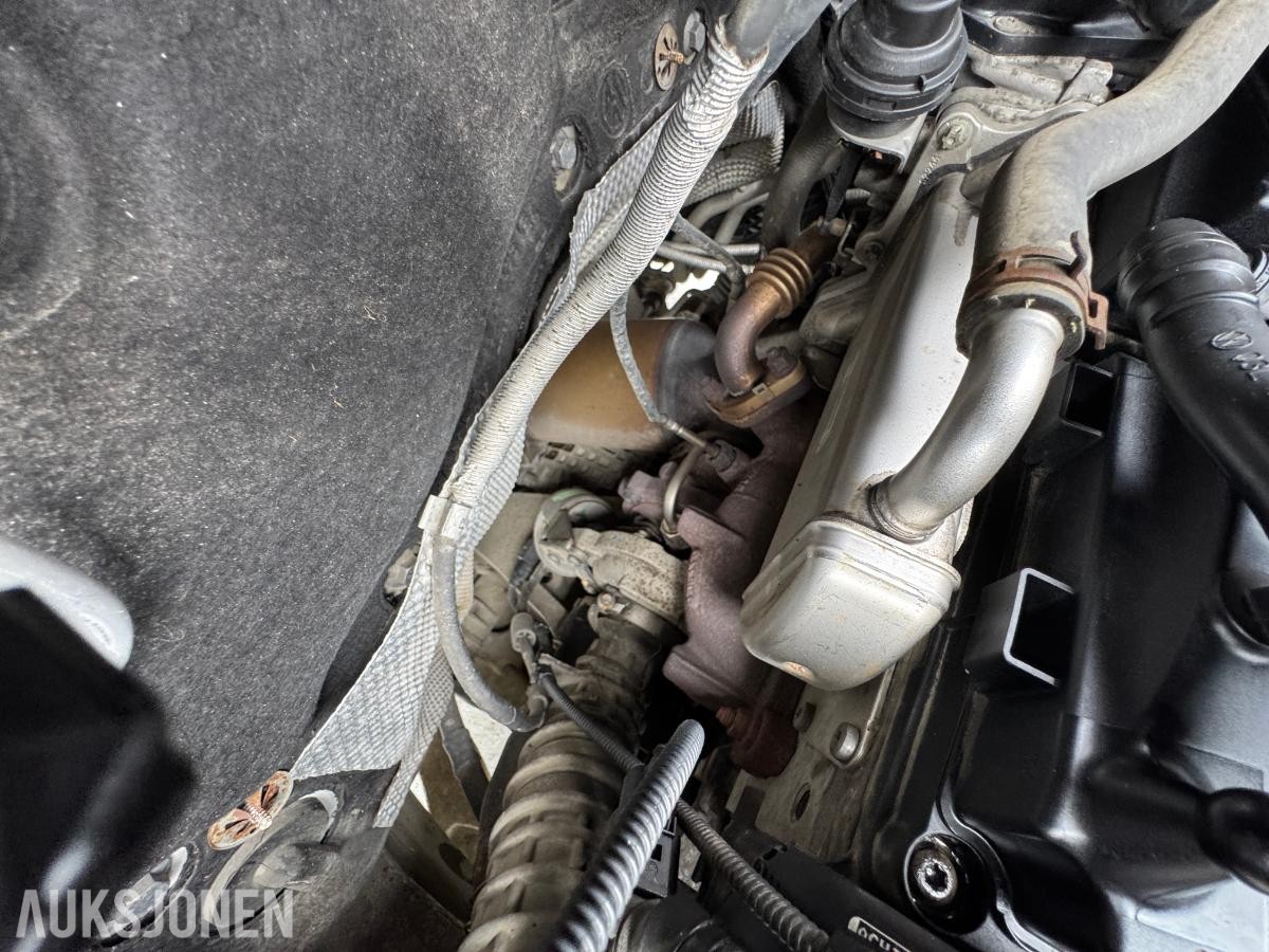 2013 Volkswagen Transporter 2.0-140 D 4MOTION / 175040km