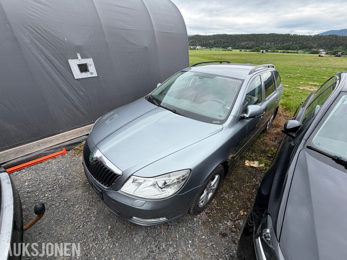 2013 Skoda OCTAVIA 1.4-122 / S+V dekk / Servicehistorikk