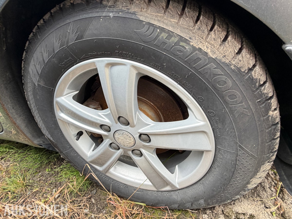 2013 Skoda OCTAVIA 1.4-122 / S+V dekk / Servicehistorikk