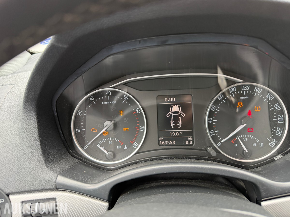 2013 Skoda OCTAVIA 1.4-122 / S+V dekk / Servicehistorikk
