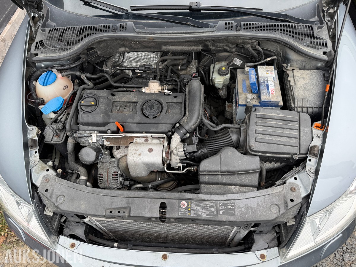 2013 Skoda OCTAVIA 1.4-122 / S+V dekk / Servicehistorikk