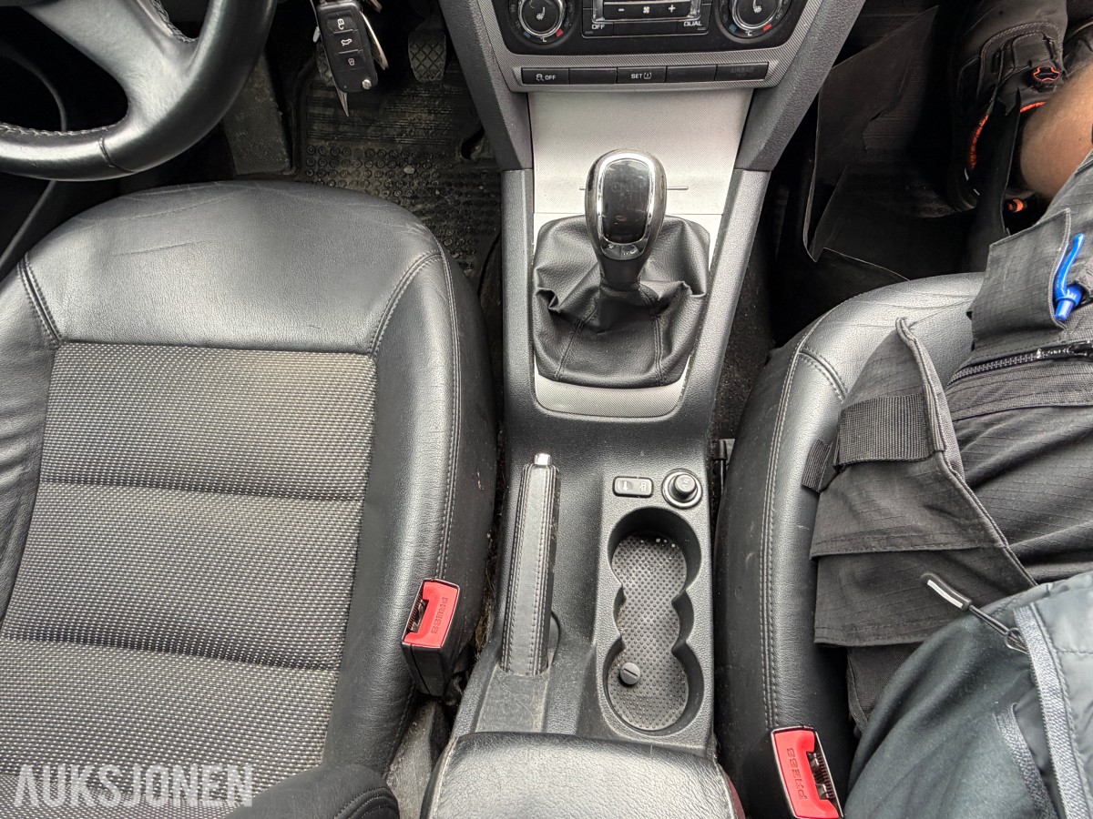 2013 Skoda OCTAVIA 1.4-122 / S+V dekk / Servicehistorikk