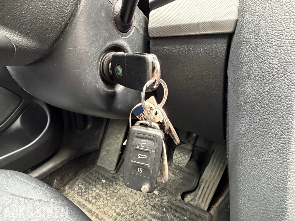 2013 Skoda OCTAVIA 1.4-122 / S+V dekk / Servicehistorikk