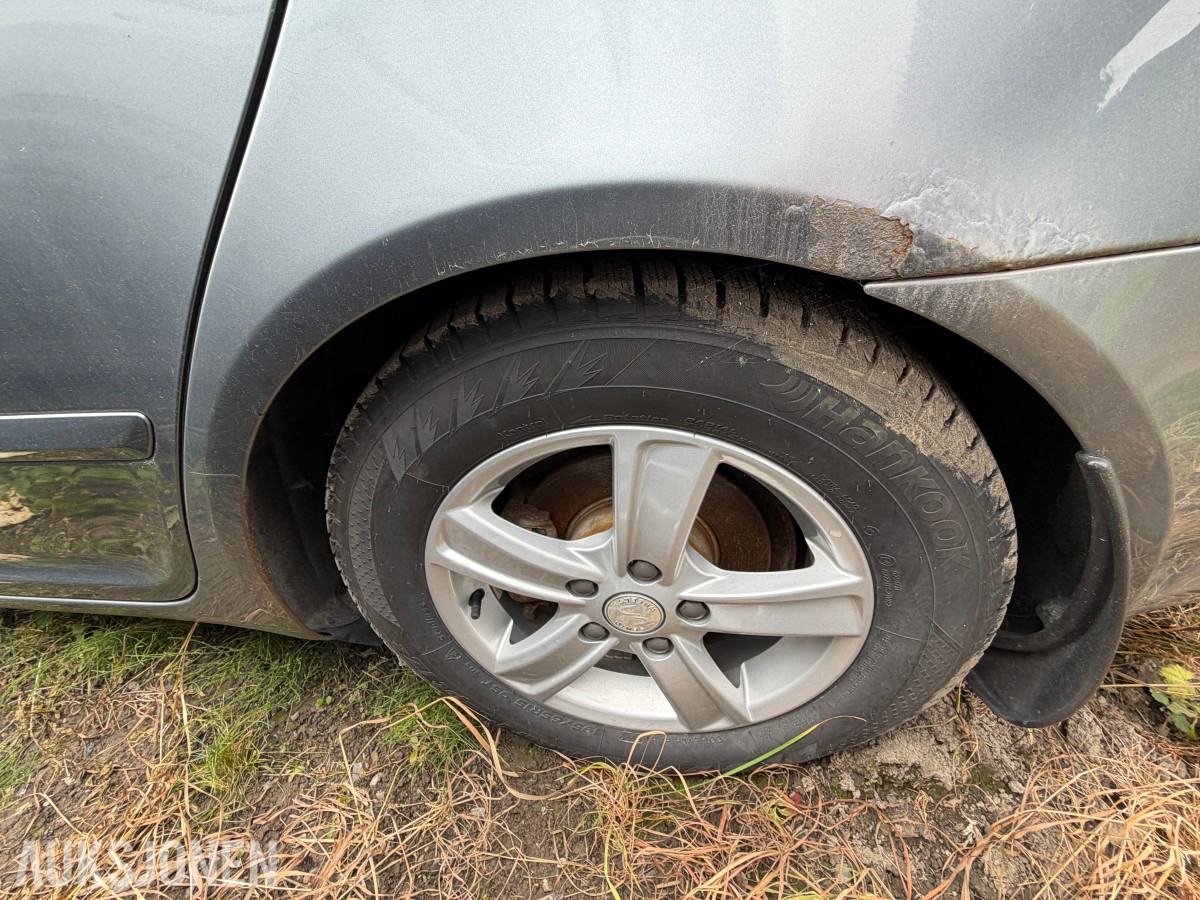 2013 Skoda OCTAVIA 1.4-122 / S+V dekk / Servicehistorikk