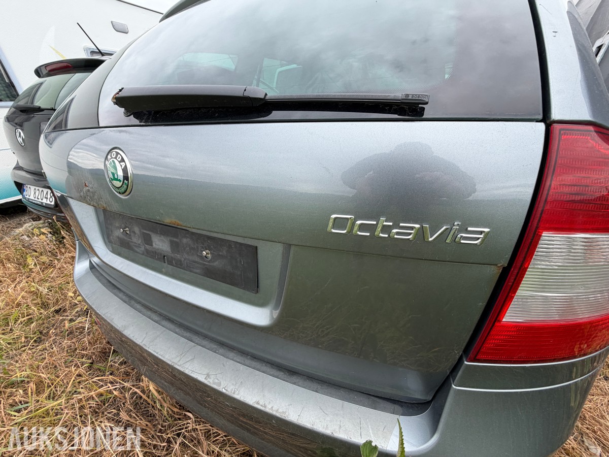 2013 Skoda OCTAVIA 1.4-122 / S+V dekk / Servicehistorikk