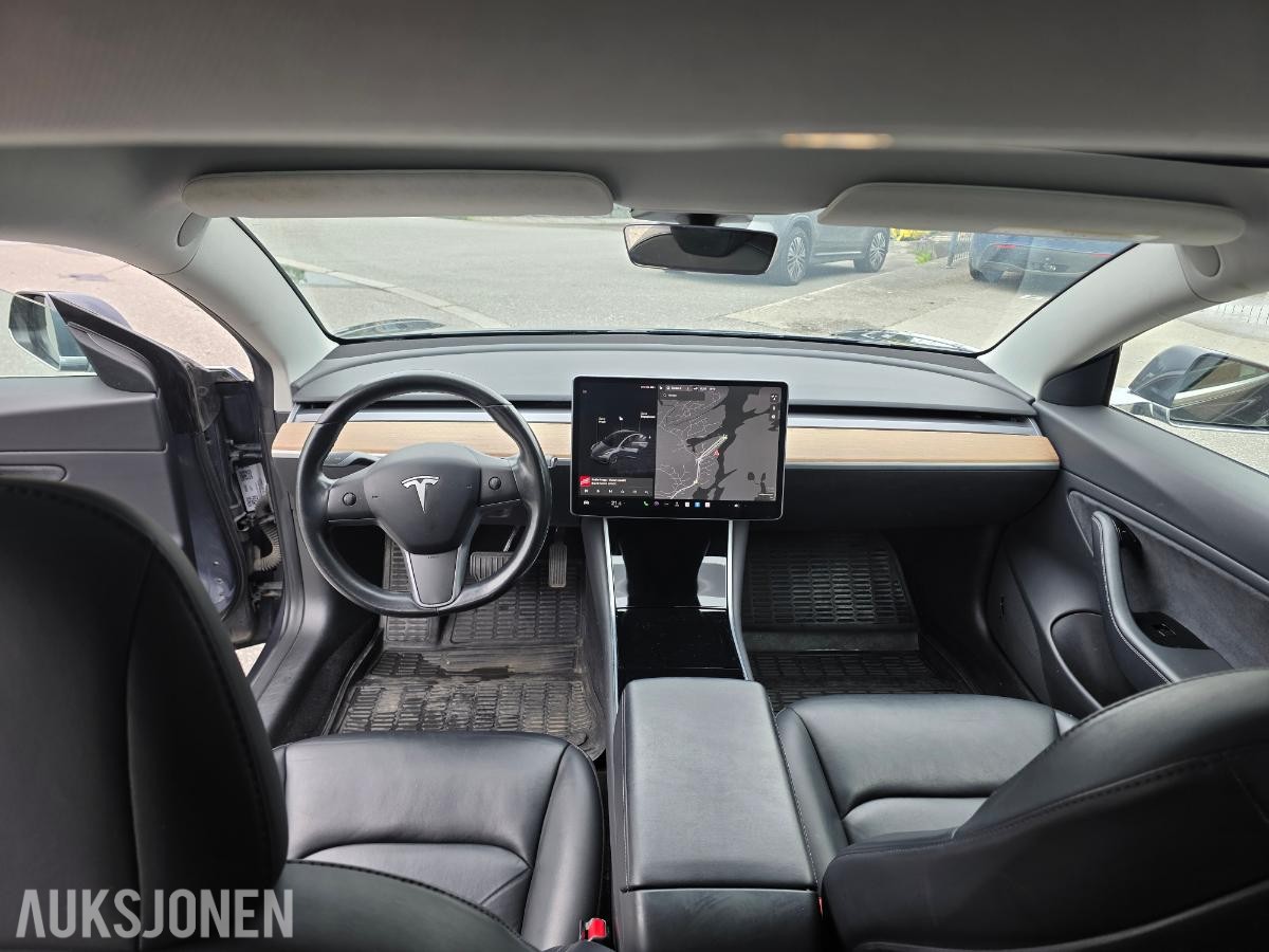 2019 Tesla Model 3 Long Range AWD 150 kW