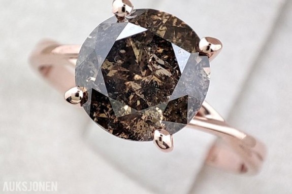 2026 NY diamantring i 14K hvitt gull – 2,59 Karat Natural Diamond med IGI-sertifikat + Norsk takst. Sertifikat