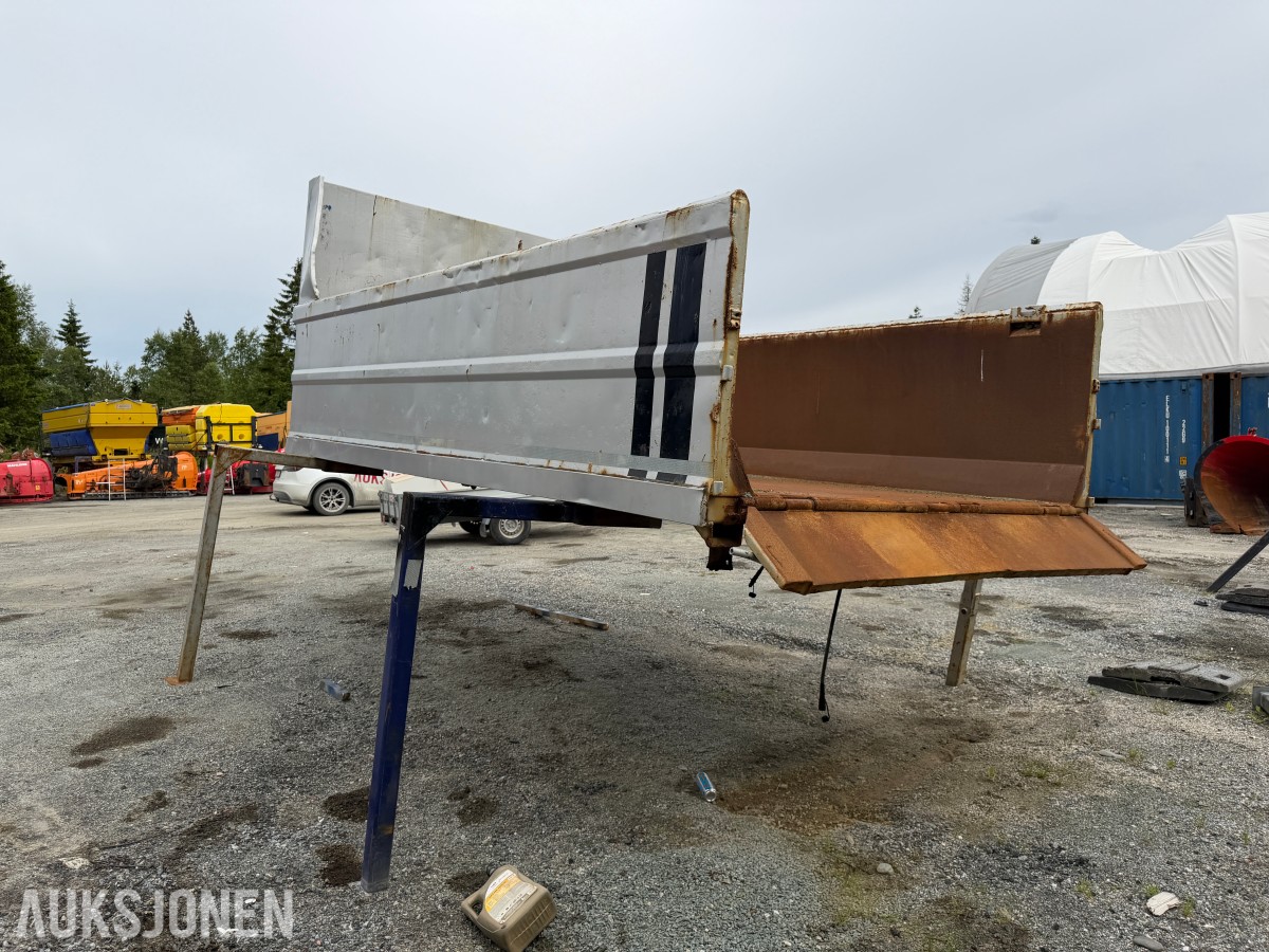 2021 Scania R500 Trekkvogn med asfaltbalje - Istrail Dumperkjerre 