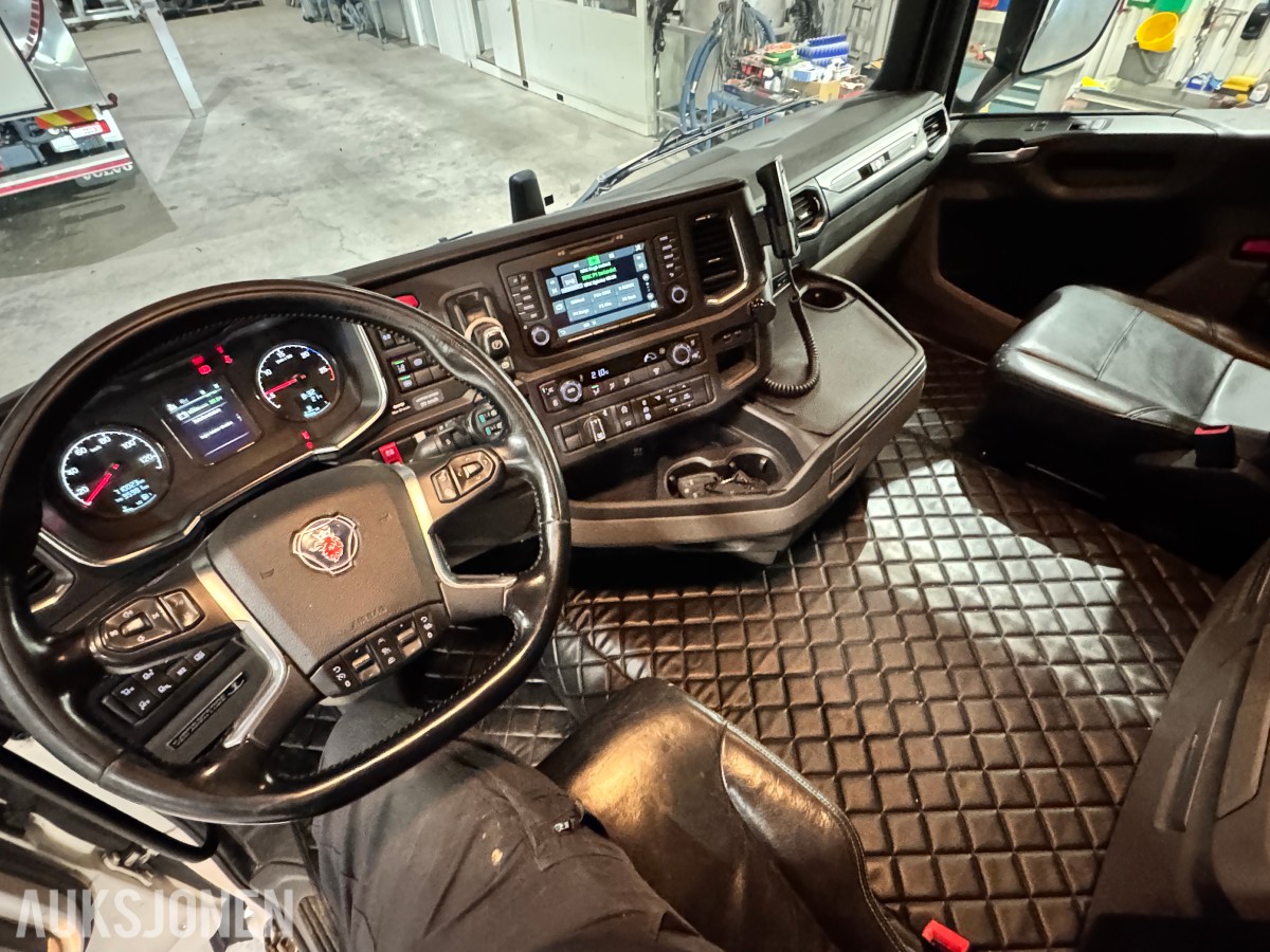 2018 Scania R 580 chassis