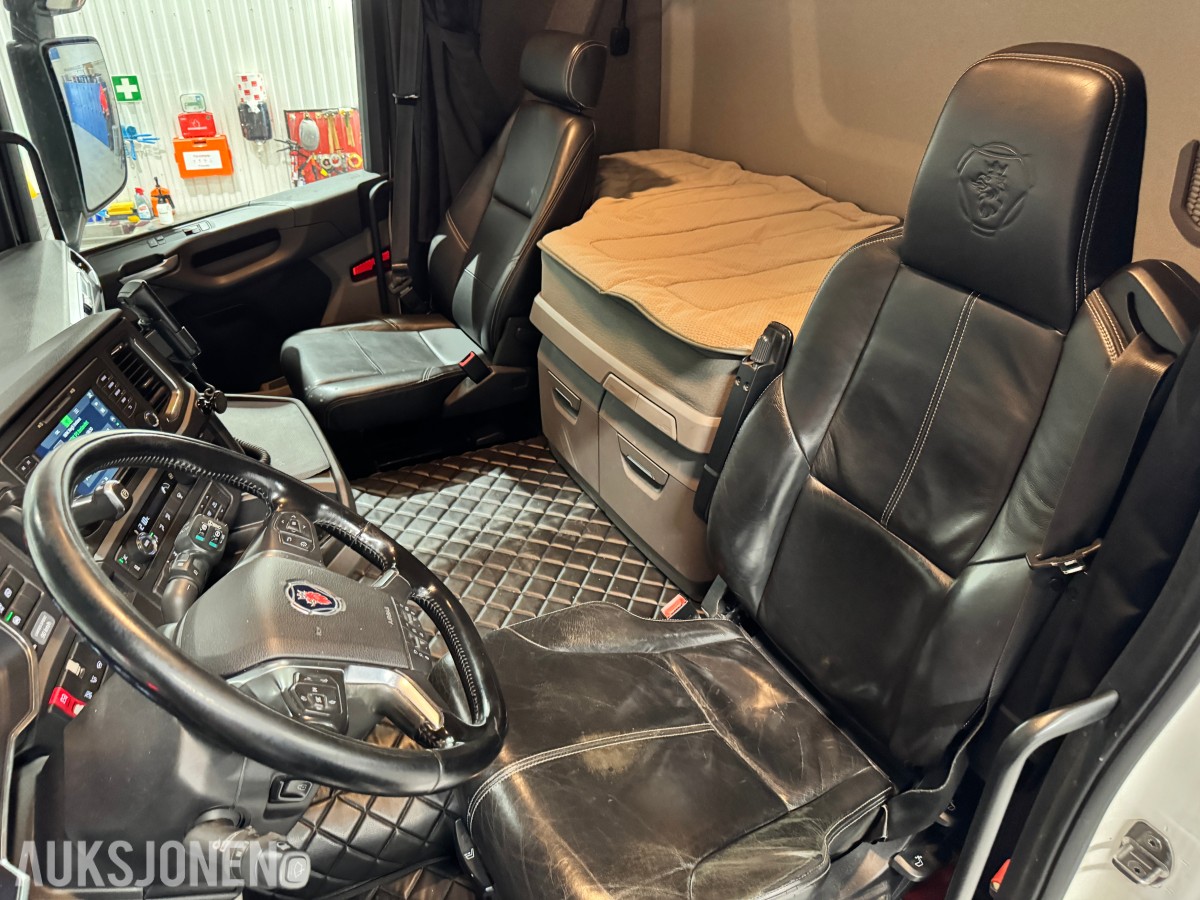 2018 Scania R 580 chassis