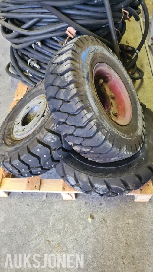 Dekk til gaffeltruck Og luftslanger