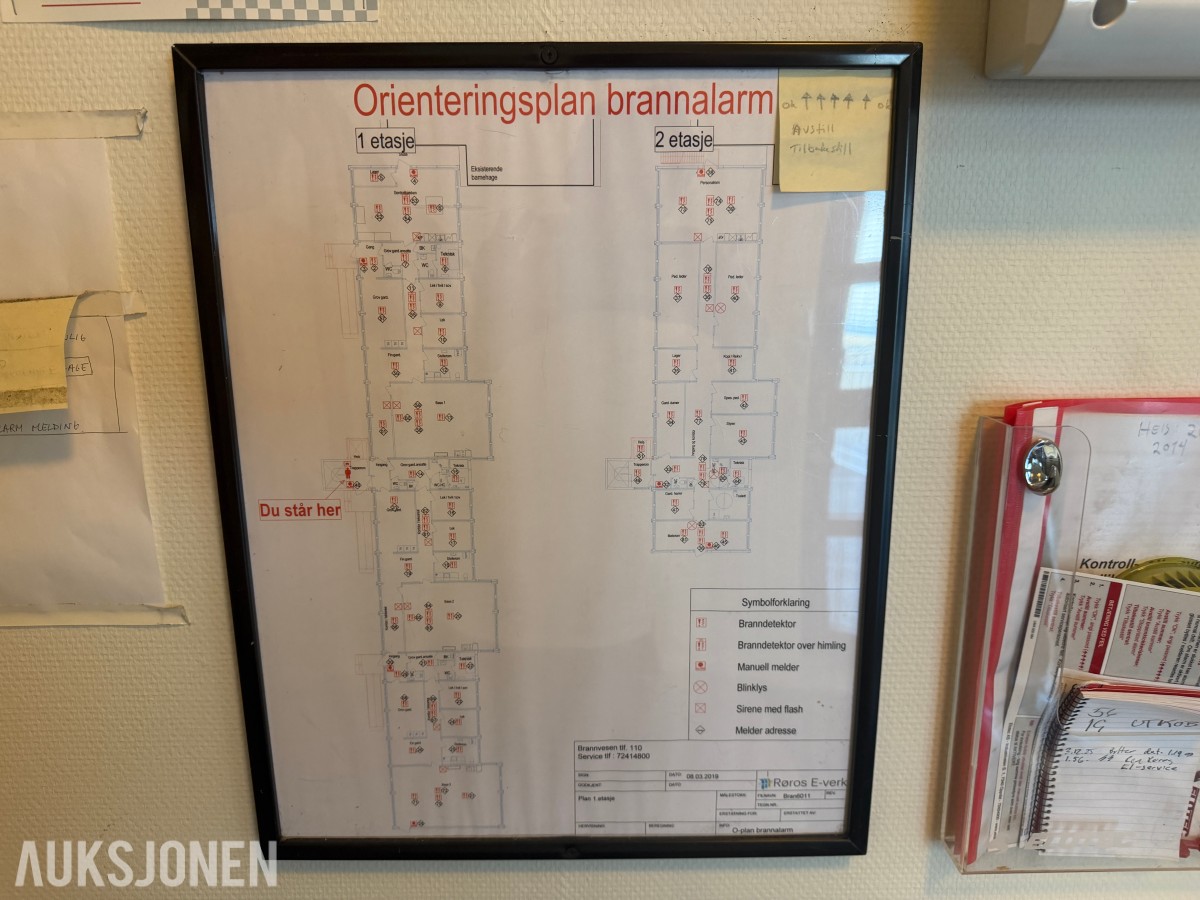 2018 Komplett brakkerigg ca. 1000 m² – 33 brakker / modulbygg 