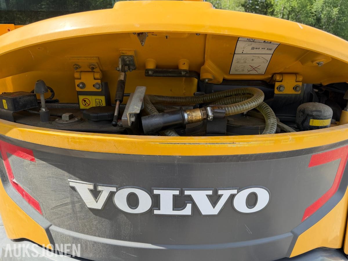 2019 Volvo ECR58D minigraver m/ Steelwrist X07 tiltrotator, S50 hurtigfeste, pusseskuff og graveskuff