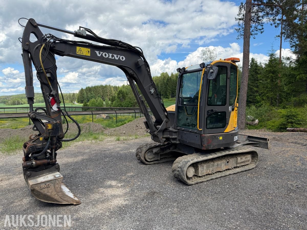 2019 Volvo ECR58D minigraver m/ Steelwrist X07 tiltrotator, S50 hurtigfeste, pusseskuff og graveskuff