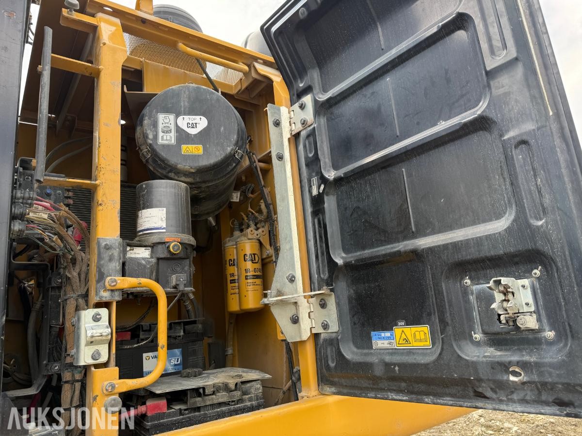 2014 Cat 336E Gravemaskin m/Sentralsmøring