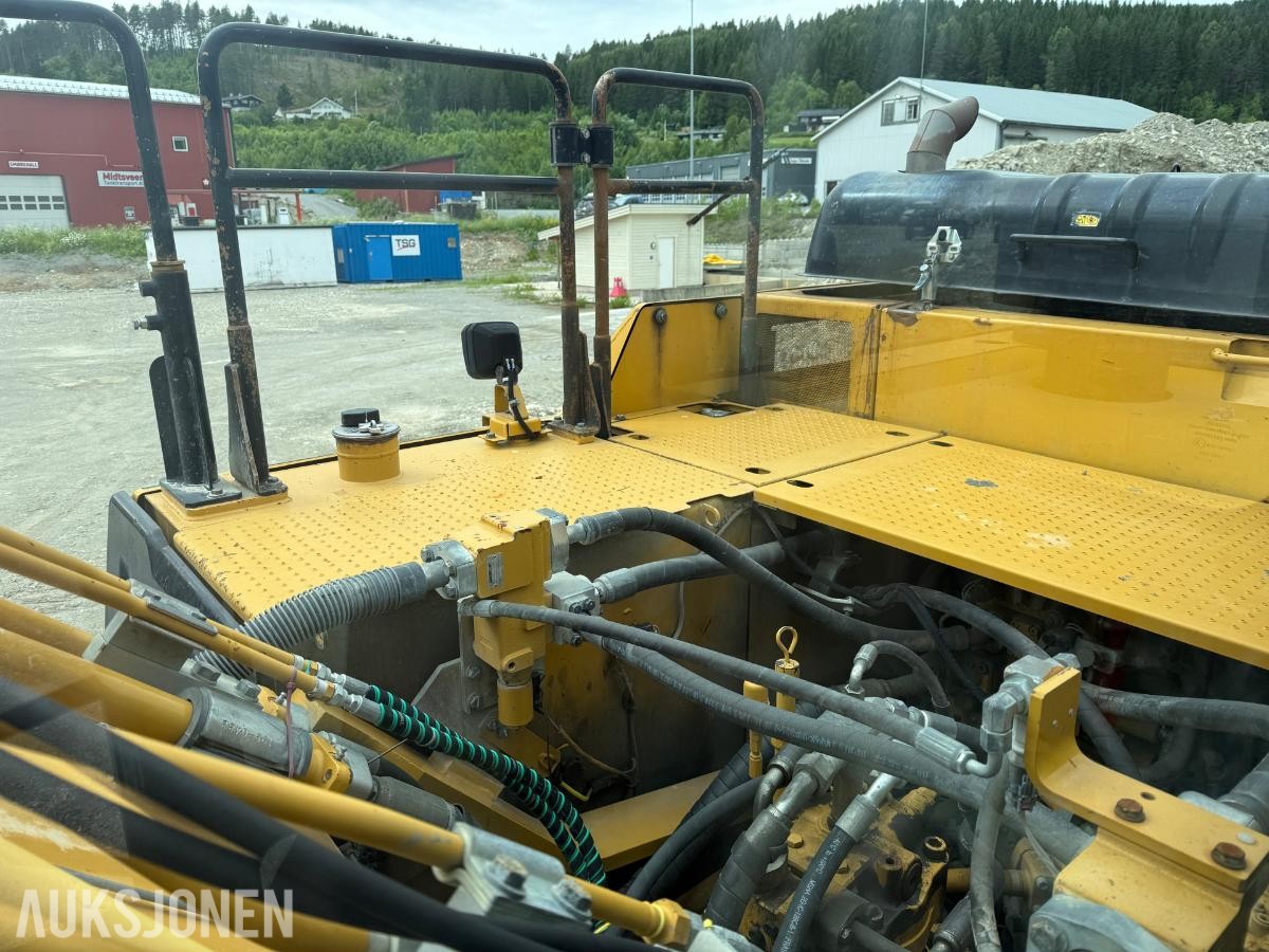 2014 Cat 336E Gravemaskin m/Sentralsmøring