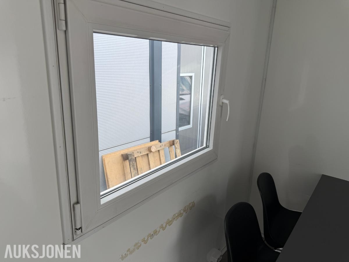 2021 Lett hus 302 mannskapsvogn med toalett - lite brukt