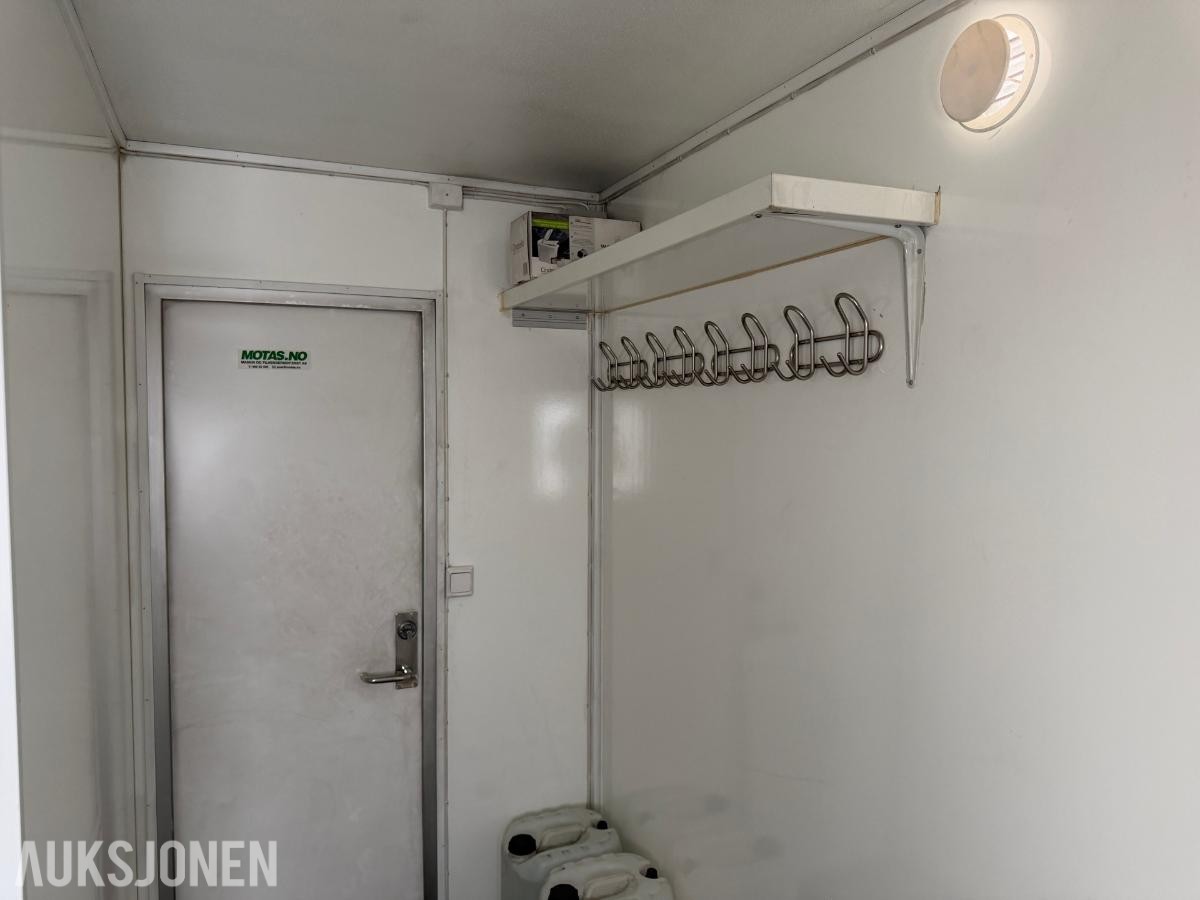 2021 Lett hus 302 mannskapsvogn med toalett - lite brukt
