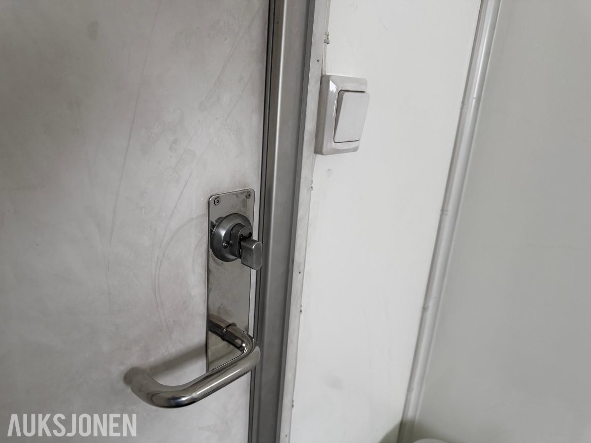2021 Lett hus 302 mannskapsvogn med toalett - lite brukt