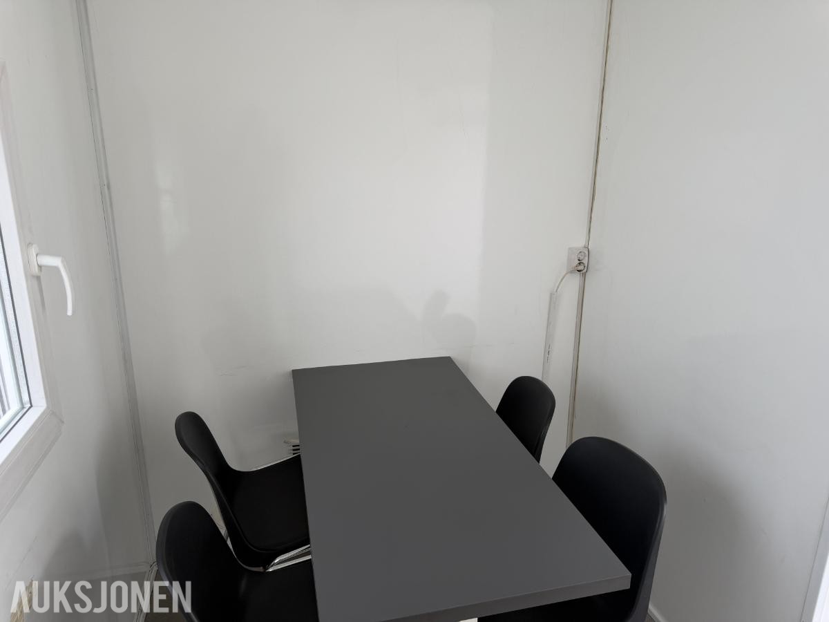 2021 Lett hus 302 mannskapsvogn med toalett - lite brukt