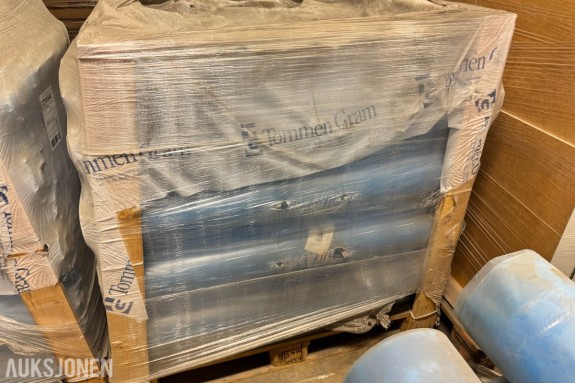 1 pall 0,15 mm dampsperre ruller 4x15 meter, 54 ruller. 