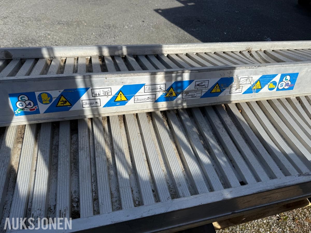 C.G.A RICAMBI SRL - Kjøre ramper