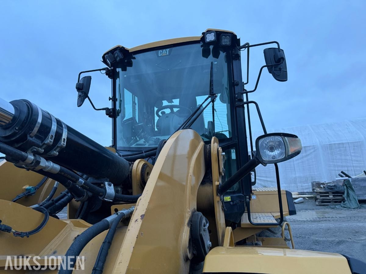 2016 Cat 938M Hjullaster m/Slagkraft klippeaggregat