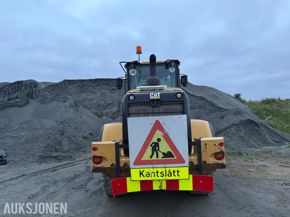 2016 Cat 938M Hjullaster m/Slagkraft klippeaggregat