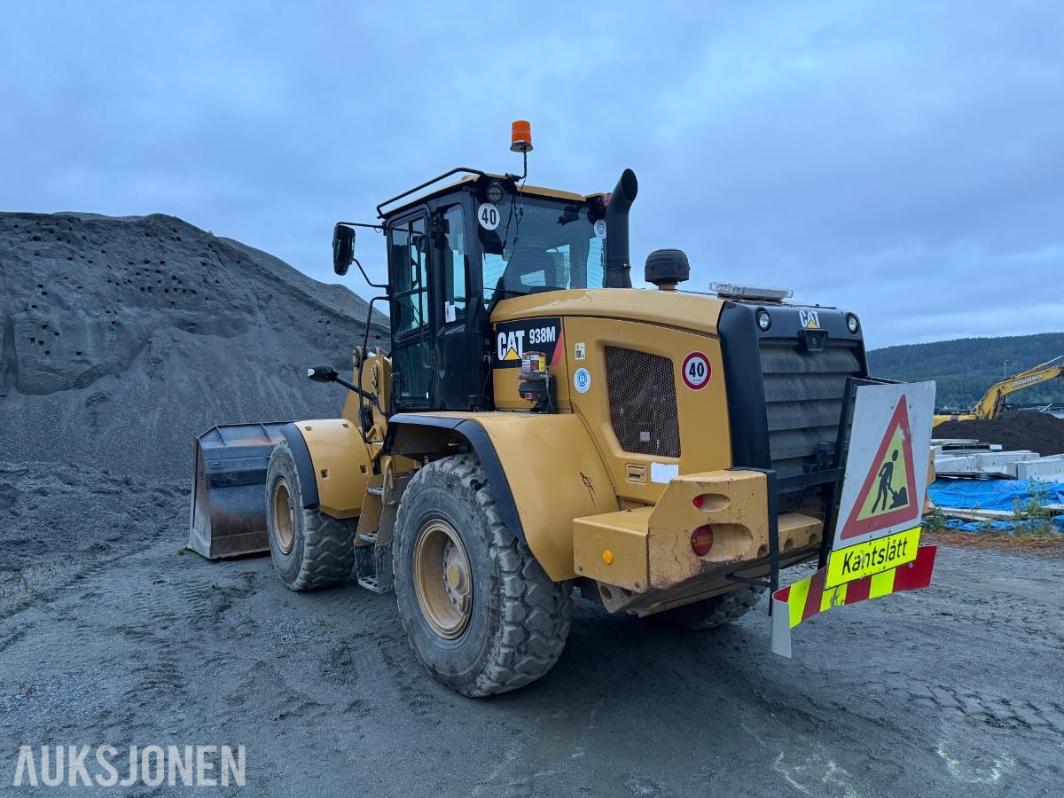2016 Cat 938M Hjullaster m/Slagkraft klippeaggregat