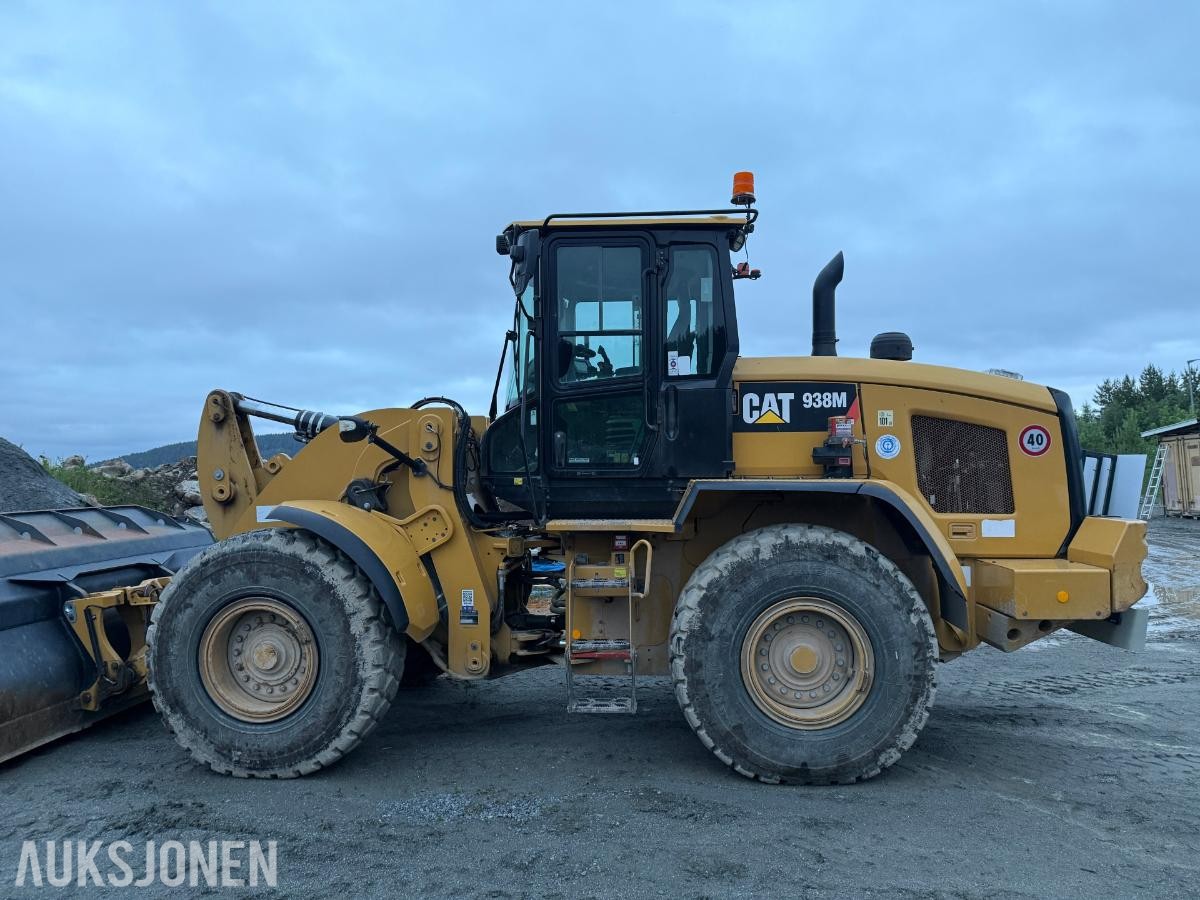 2016 Cat 938M Hjullaster m/Slagkraft klippeaggregat