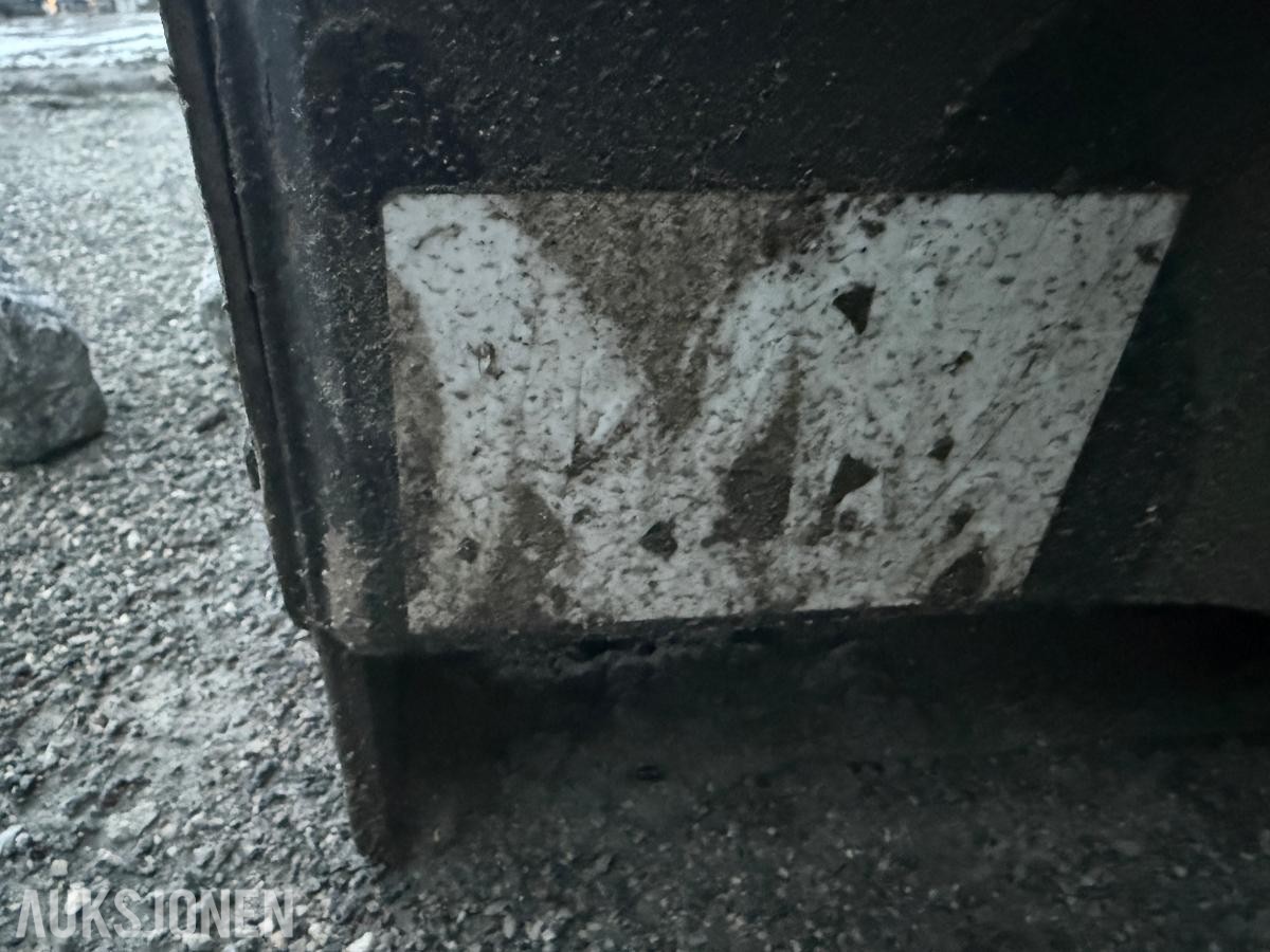 2016 Cat 938M Hjullaster m/Slagkraft klippeaggregat