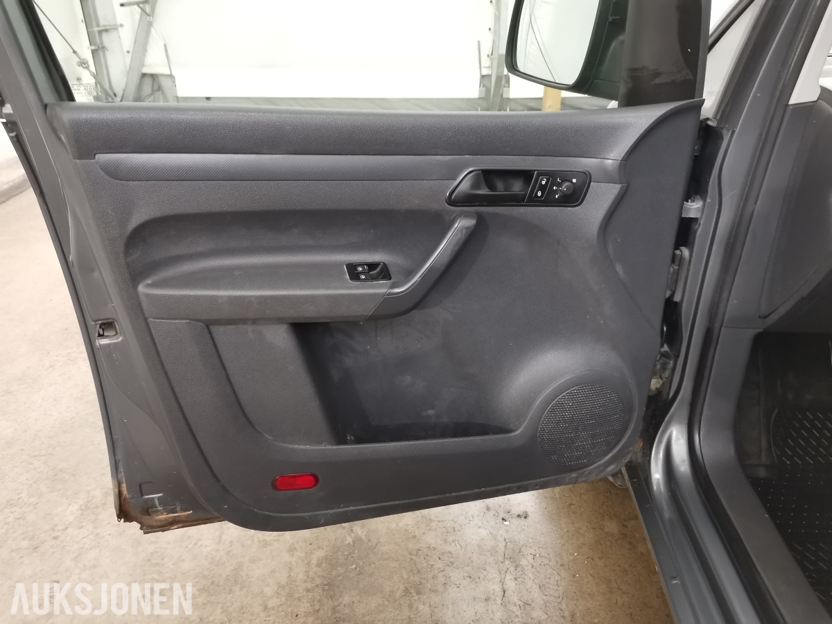 2014 Volkswagen CADDY *UTEN MINSTEPRIS* CADDY 1.6 TDI HENGERFESTE CRUISE KUNSTLÆR