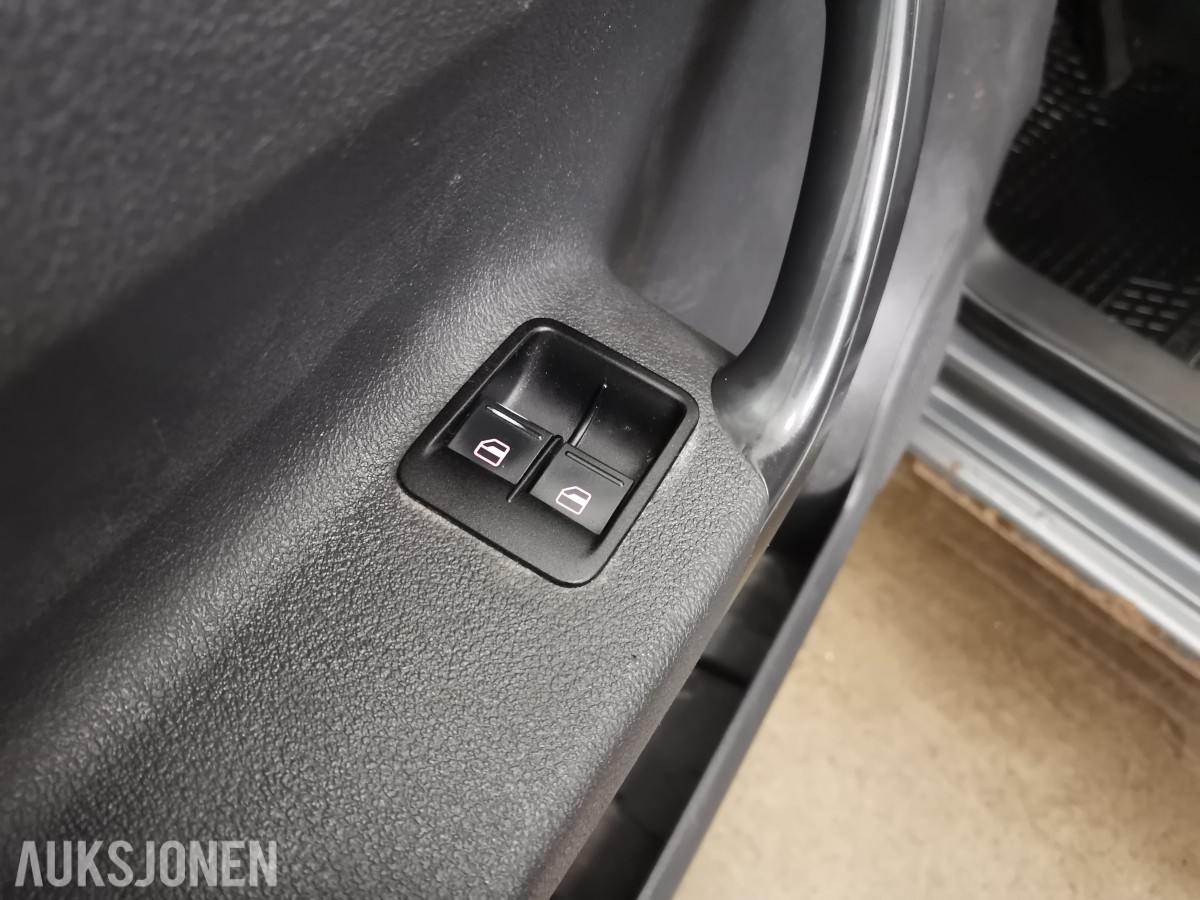 2014 Volkswagen CADDY *UTEN MINSTEPRIS* CADDY 1.6 TDI HENGERFESTE CRUISE KUNSTLÆR