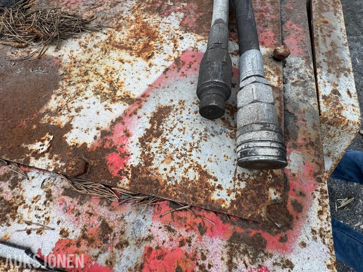 Hydraulisk feiekost m/ Bobcat redskapsfeste
