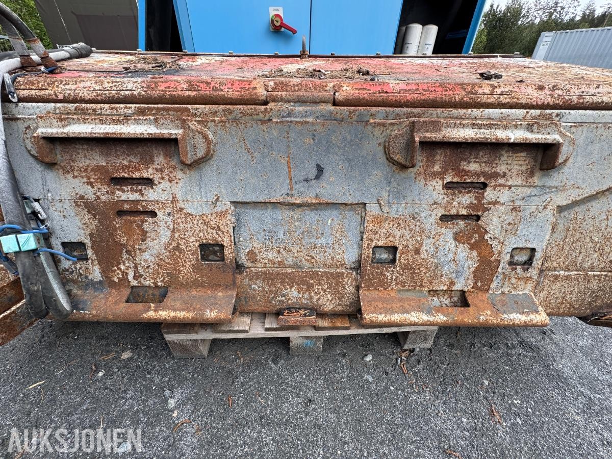 Hydraulisk feiekost m/ Bobcat redskapsfeste