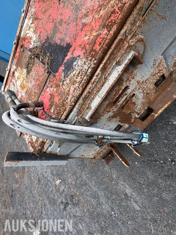 Hydraulisk feiekost m/ Bobcat redskapsfeste