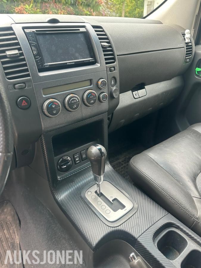 2005 Nissan Pathfinder 2.5 Diesel 174hk 4X4 Automat, Hengerfeste, Soltak