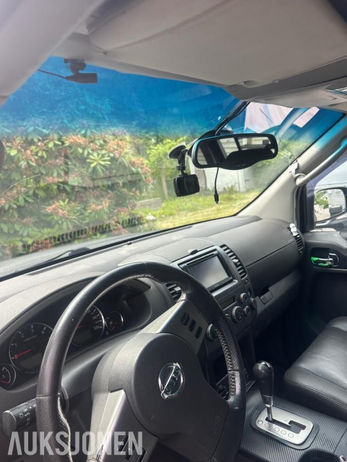 2005 Nissan Pathfinder 2.5 Diesel 174hk 4X4 Automat, Hengerfeste, Soltak